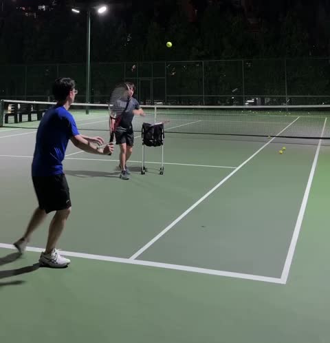 An SH Tan session on court